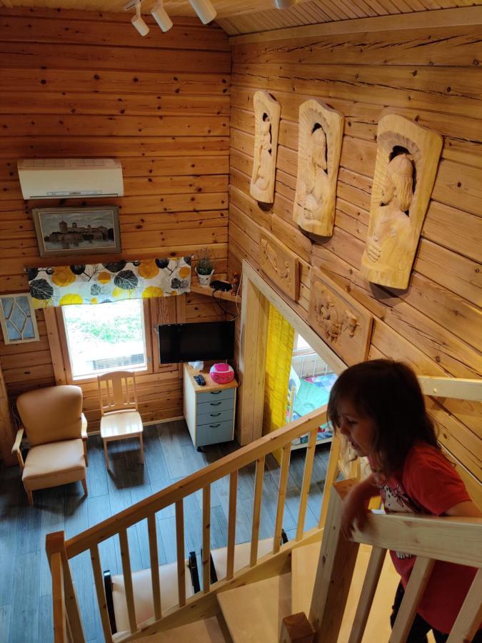 Kaijonselaen Moekit Kaita Villa Kaitainen Bagian luar foto